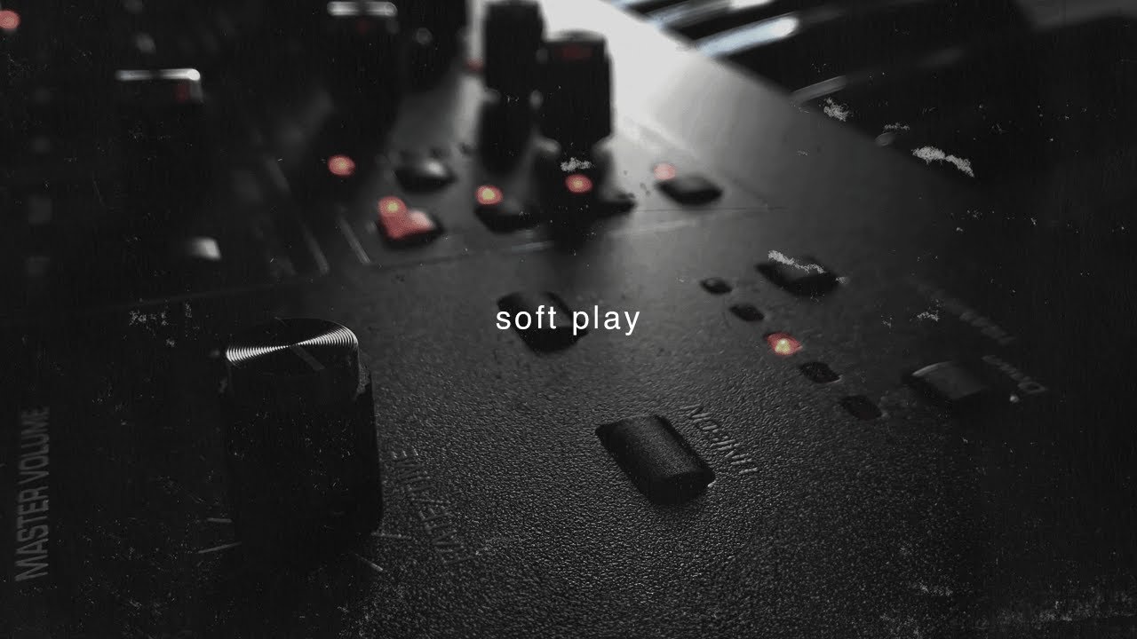 SOFT PLAY • Live Minimal Ambient Melodic