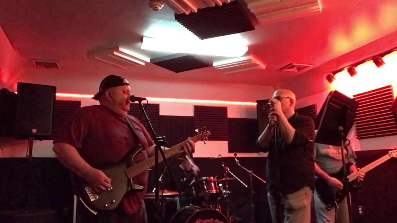 VC2K6 pays tribute to Judas Priest performing Metal Gods (Demo Version) in Rahway,NJ 