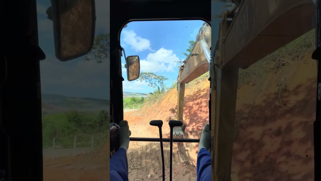 Escavadeira 320 carregamento 