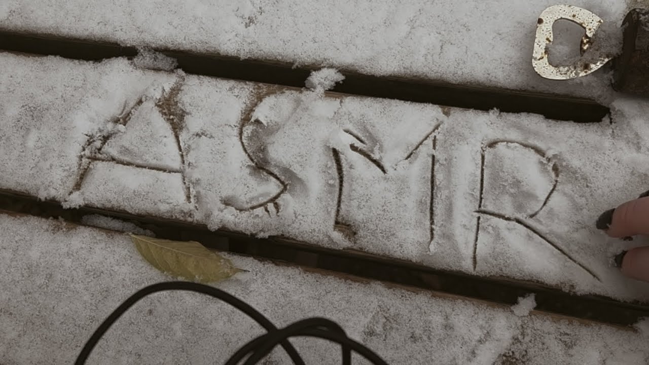 ASMR in de sneeuw! ☃️✨️ Wind, tapping, scratching, etc... (Zonder praten.)