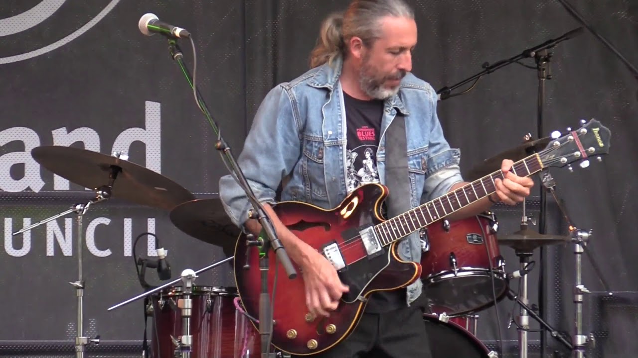 MOJO WEBB BAND @ BAYSIDE BLUES FEST (14-10-2017)