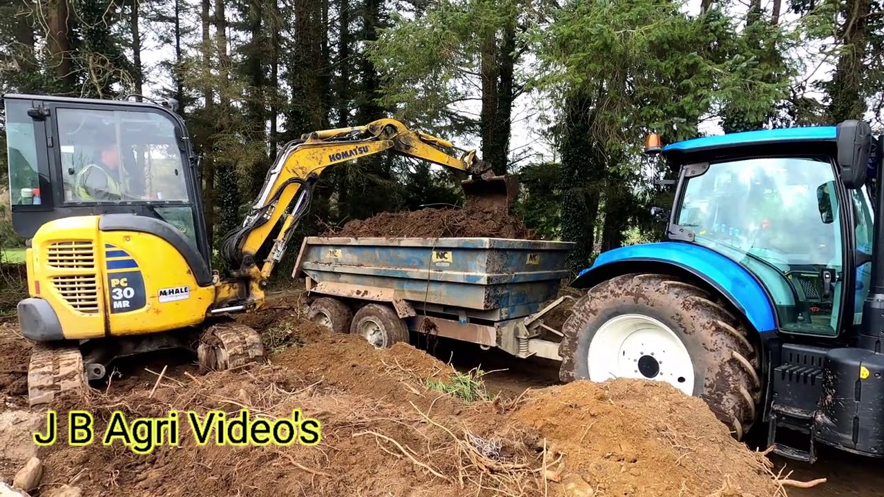 Tidy up with T7210, Komatsu PC 30