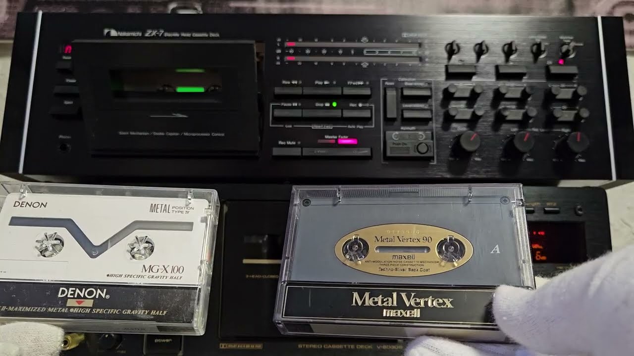 Два Эталона -  MAXELL и DENON