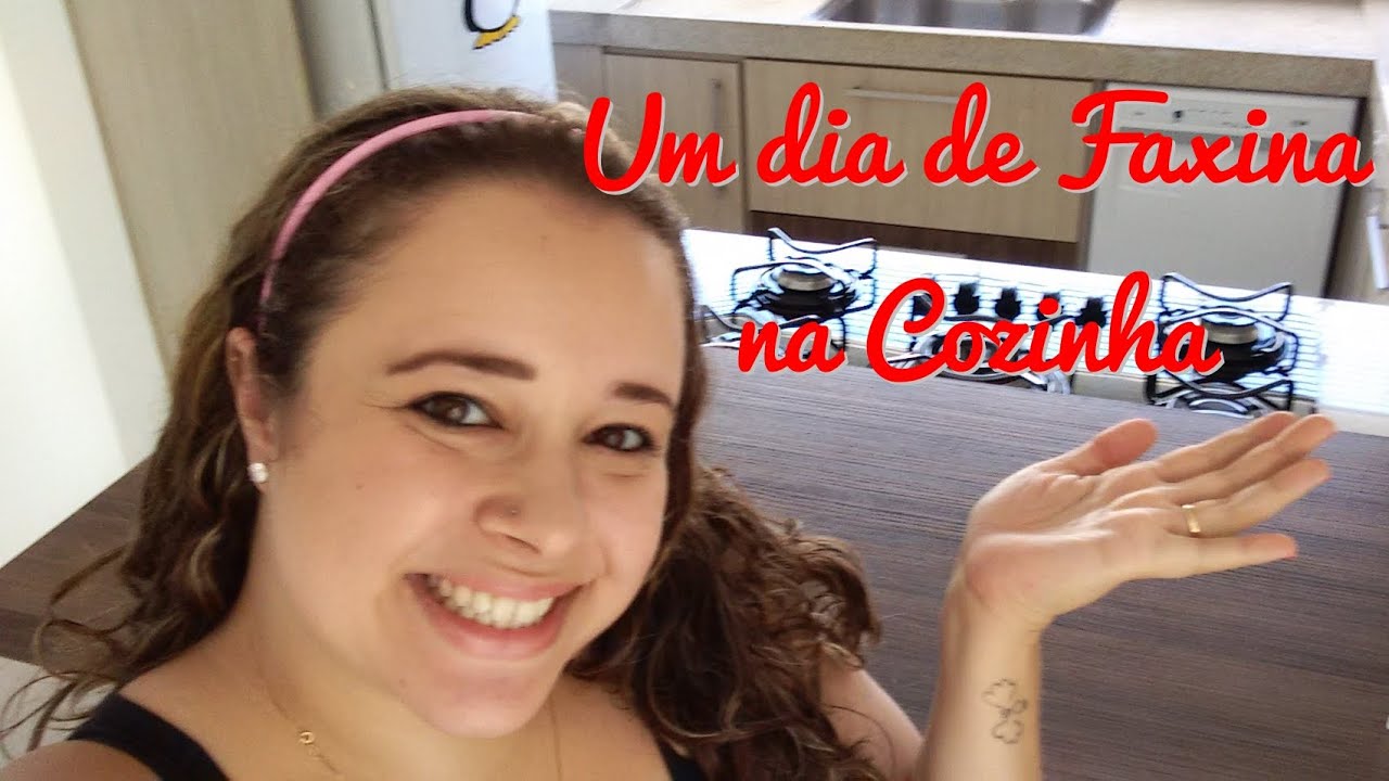 Vlog: Um dia de FAXINA comigo #2 | Cozinha, Forno, Fogão | Papo de Mamãe Amélia