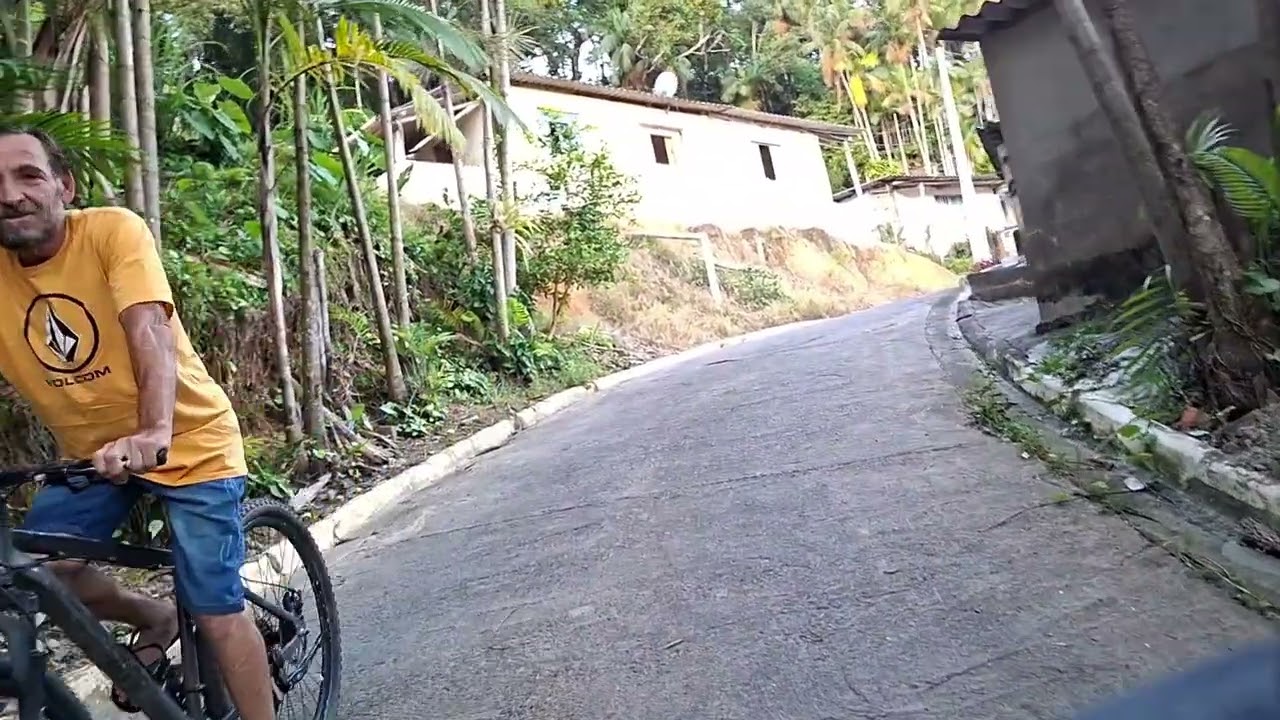 Um pedal pela Vila Maria incomager Eldorado Paulista. 