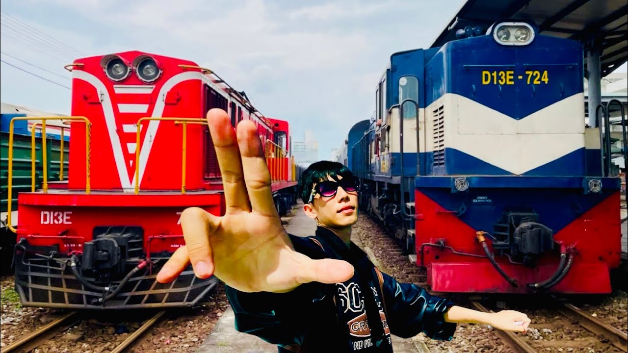 ЭПИЧЕСКОЕ СТОЛКНОВЕНИЕ! ПЕРВАЯ ВСТРЕЧА ДВУХ ИНДИЙСКИХ ЛОКОМОТИВОВ! СУПЕРРЕДКОСТЬ! Я ЖДУ, КАК ДВА ...