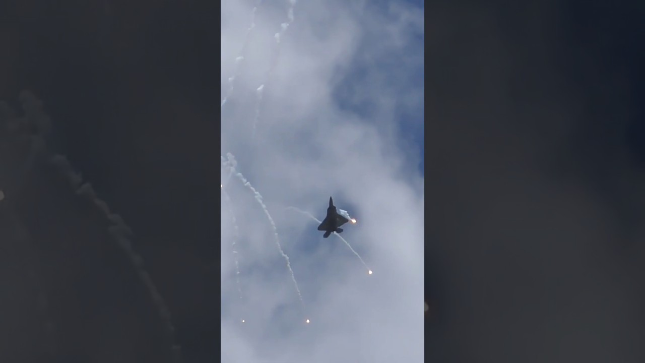 Epic F-22 Raw Power 