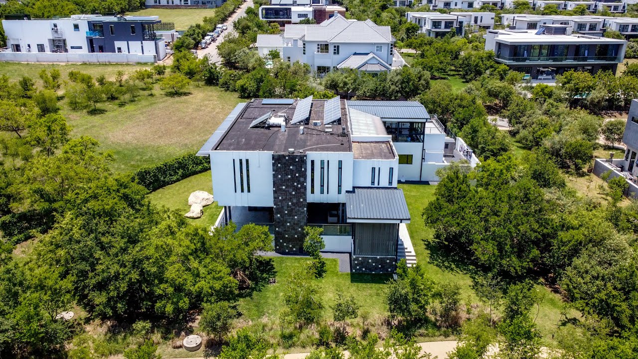5 BEDROOM HOUSE FOR SALE IS STEYN CITY