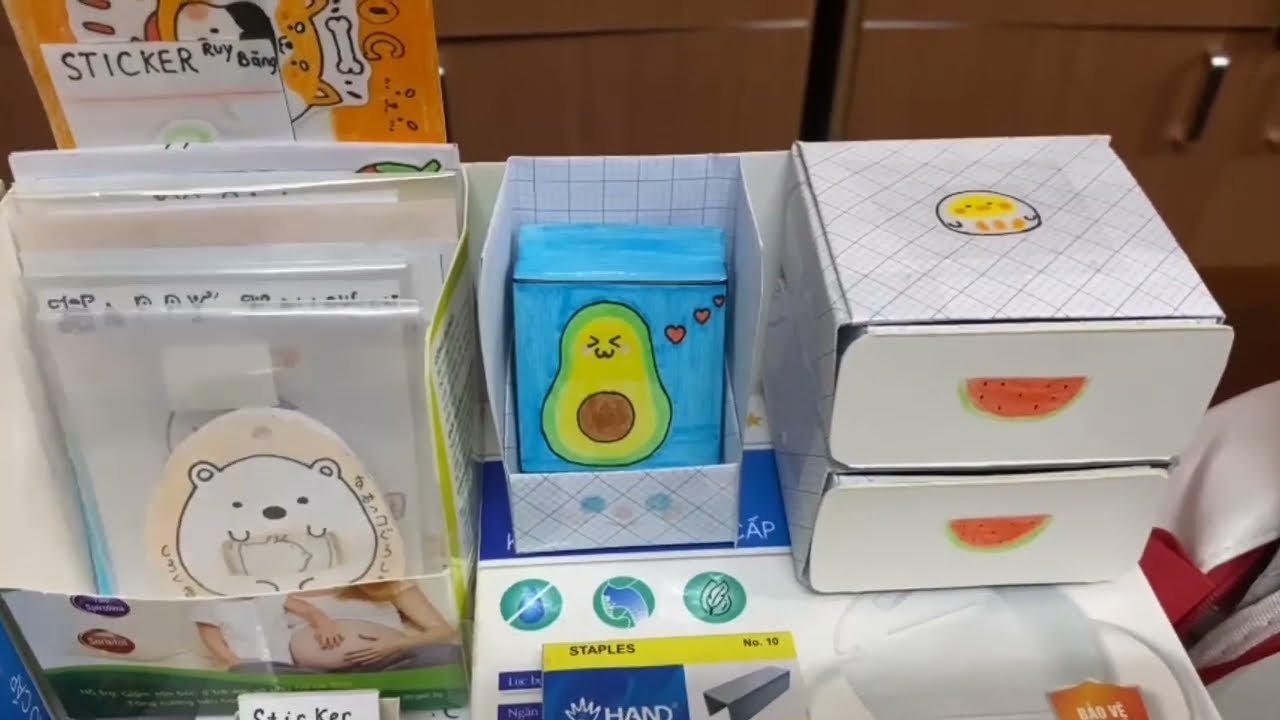 Gói hàng sticker handmade cùng mik nhoa ♡