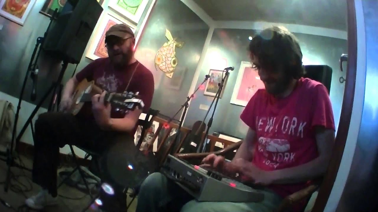 Trotski Nautique - Love will tear us apart cover Joy Division
