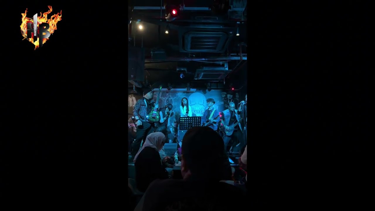 Api Perjuangan live at Eureka club