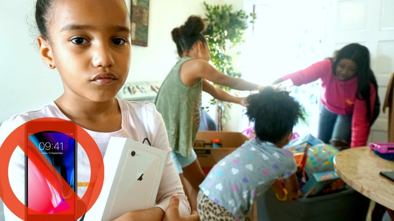 RETURNING CHRISTMAS GIFTS PRANK ON SISTERS !!!