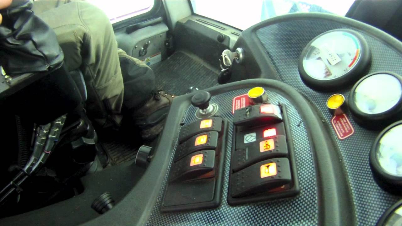 How to drive a Snowcat