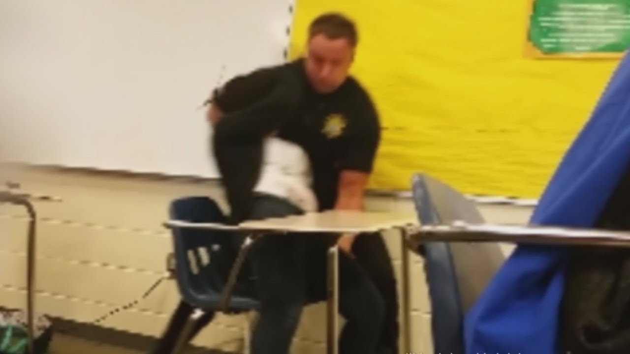 Indignaci&oacute;n por abuso policial a estudiante