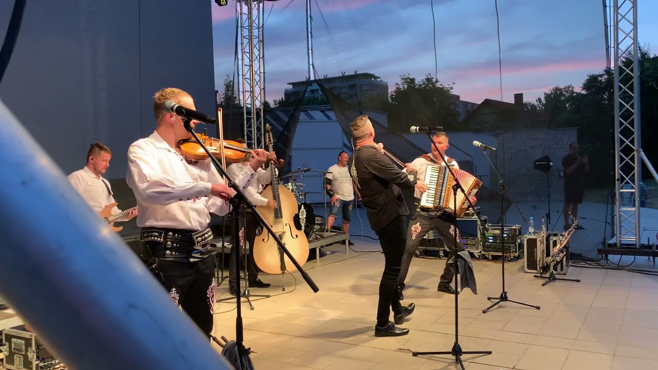 Pezinok- Kollárovci- Poďme sa už zabávať - 7/2021🎻😉🙏