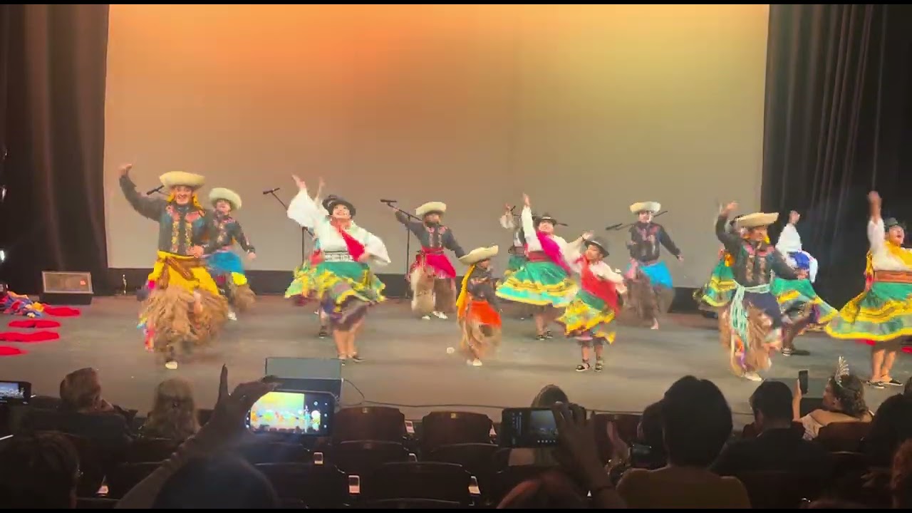 Folklor Andino Cayambe (Premios la Vida)2023