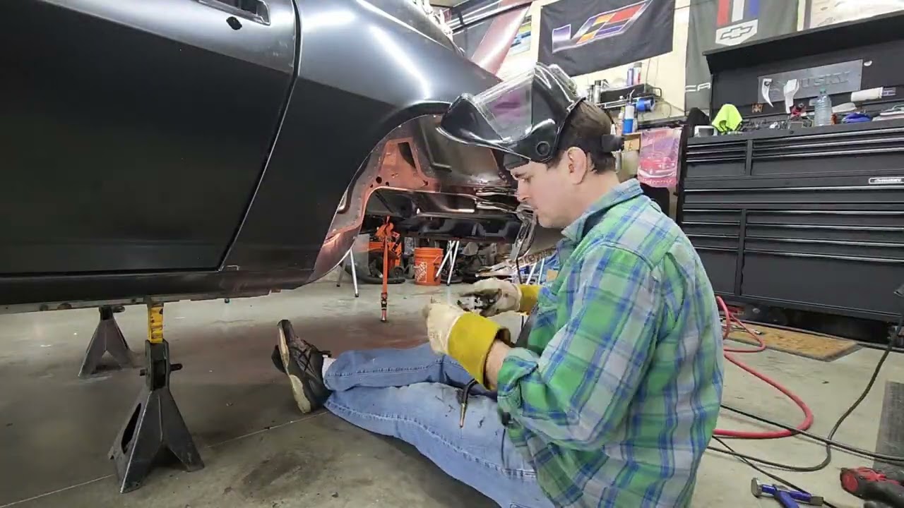 Video 36 - The last of the quarter panel install. Part 4