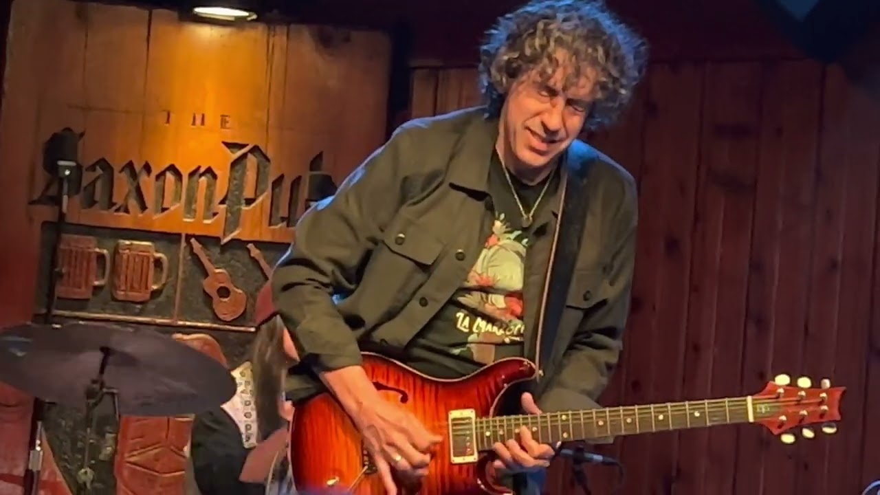 David Grissom opener @Saxon Pub 3/29/2022 live Austin Texas