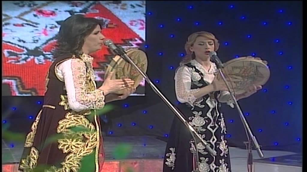 Vajzat e Shkupit Live New  Ne dritare tona