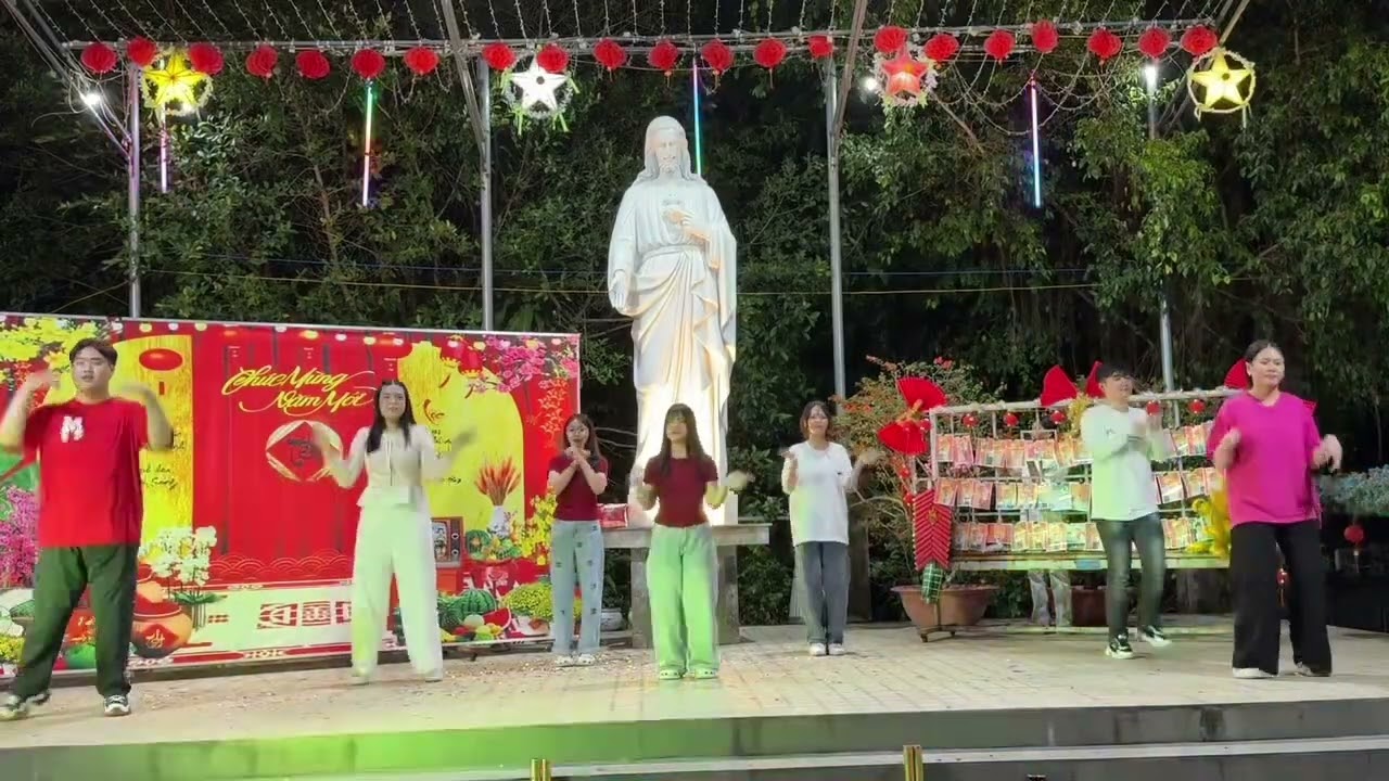 Tết Bính Ngọ 2026| Tiết mục: Vạn Sự Như Ý do nhóm Mã Đáo Thành Công trình bày tại Giáo Xứ Thủ Thừa. 
