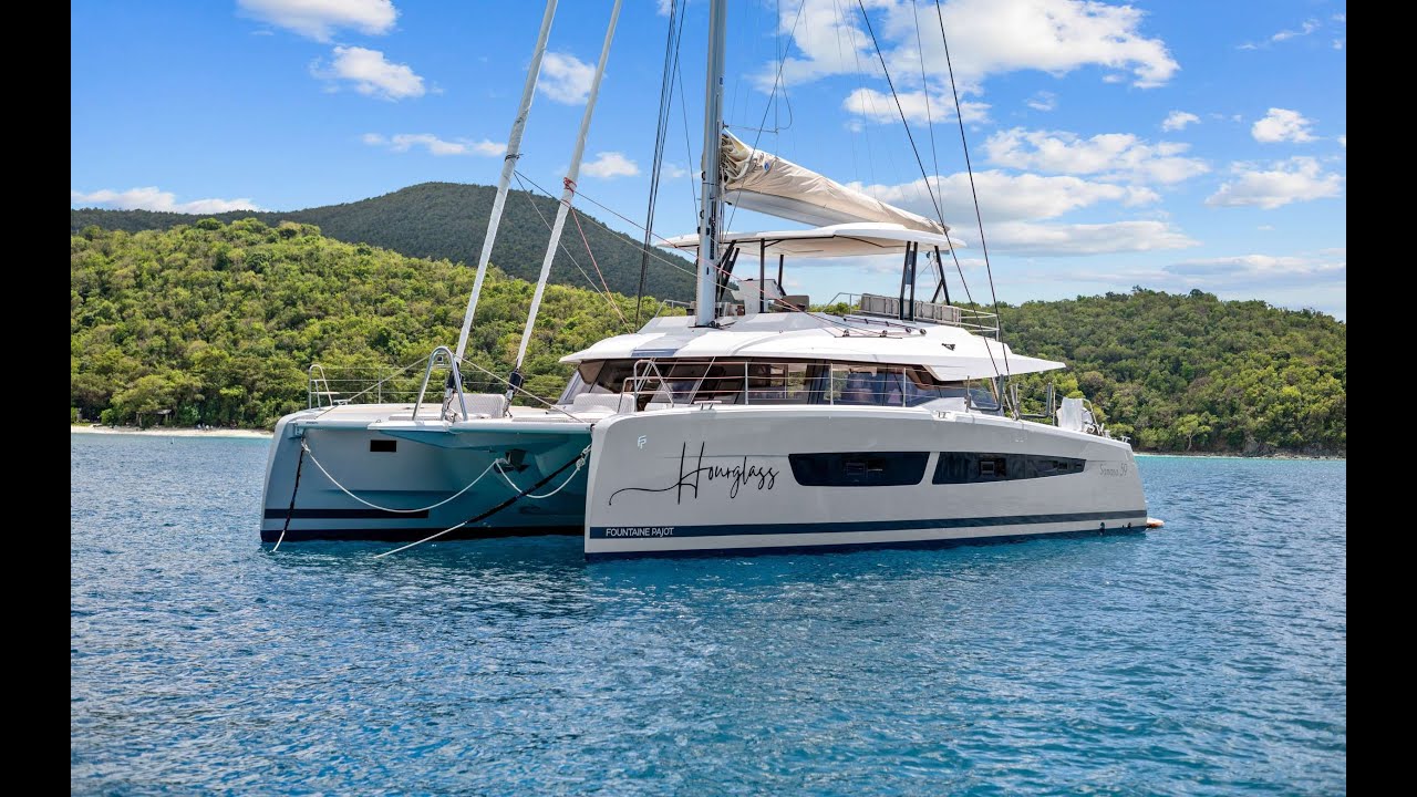 Walkthrough Catamaran Hourglass 2025