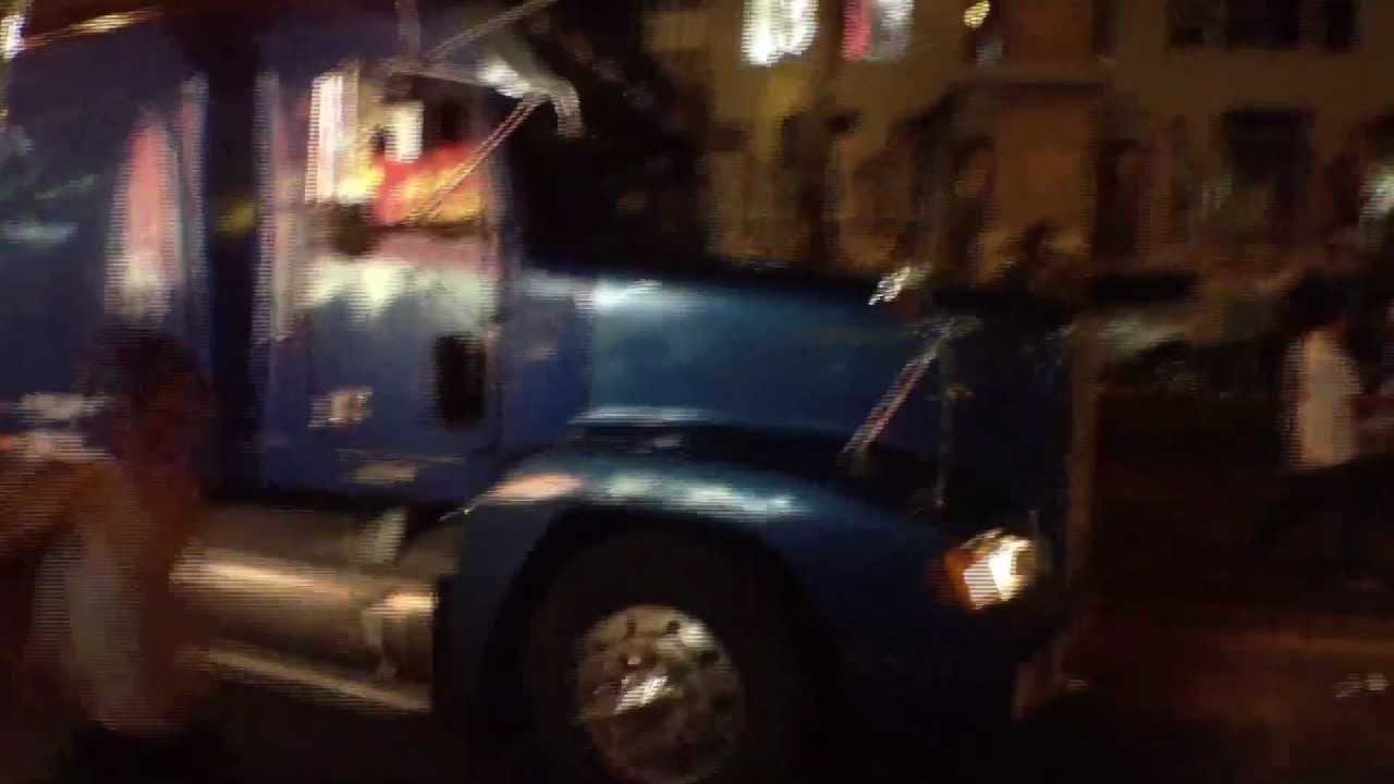 Rebane y Caravana Catracha con Radioactiva La Mera Yema