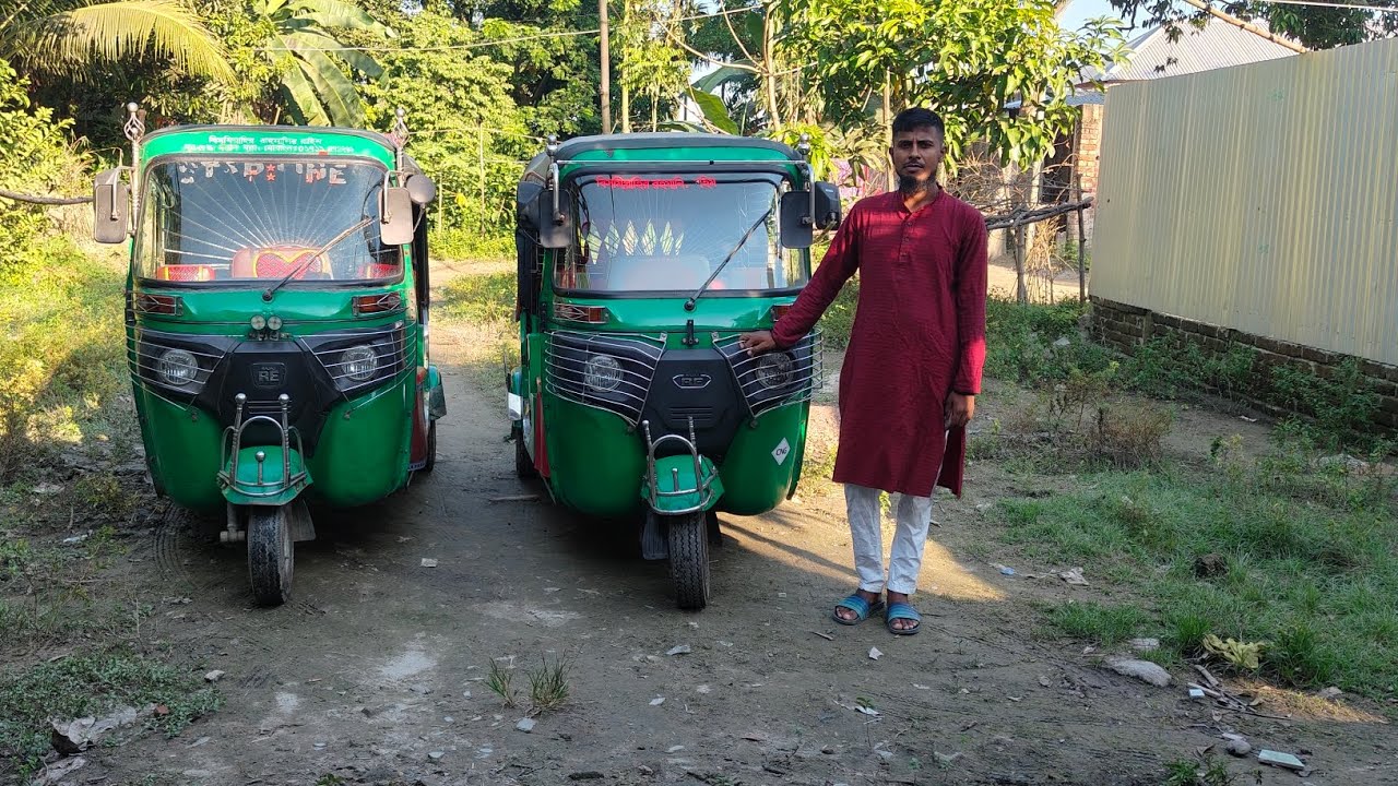এই দুইটি গাড়ির মধ্যে আপনার কোনটা পছন্দ, যোগাযোগ মো রুবেল 01783179114 লোকেশন হচ্ছে সিরাজগঞ্জ রোড #cng