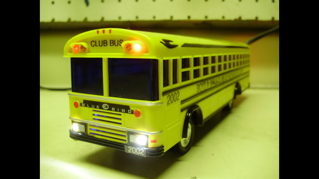 Zach's custom 2007 Blue Bird All American Transit school bus w/ working lights