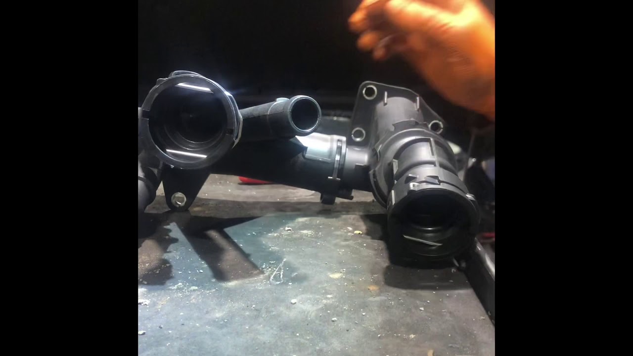 Замена термостата Октавия