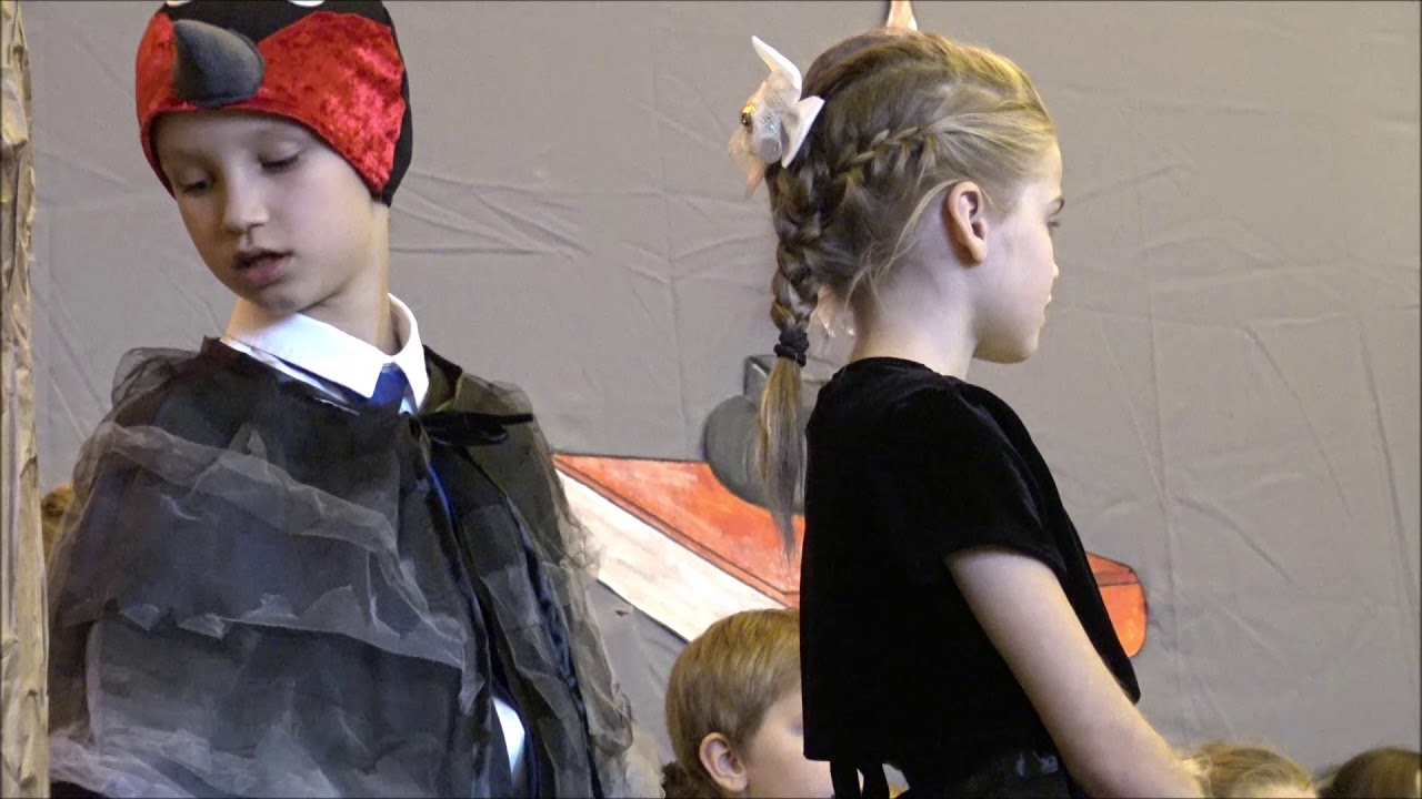 Ślubowanie pierwszoklasistów w Szkole Podstawowej Nr 80 w Warszawie.