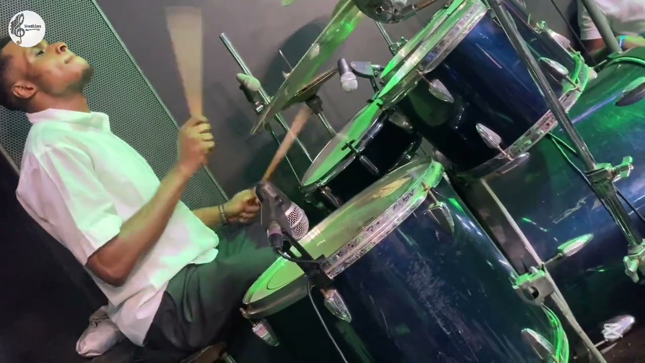 Kai🔥This Makossa was a total shutdown! Watch till the end,this drummer had the entire church on fire