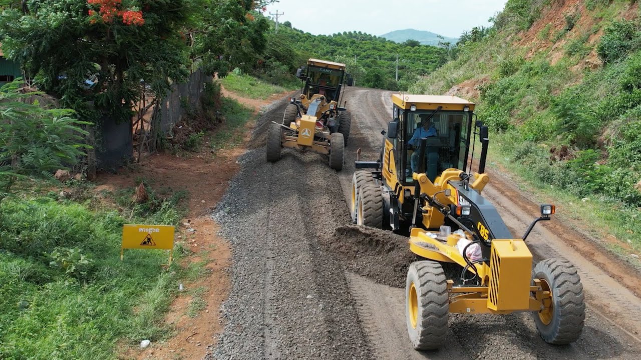 UPDATE a new project!! Complete 90%, Gravel Spreading by Motor Grader SANY STG190C - 8S