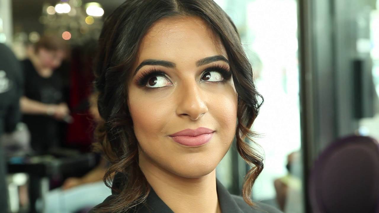 ELLE SE FAIT BELLE LA #BELLA #LALA #LA3ROUSSA