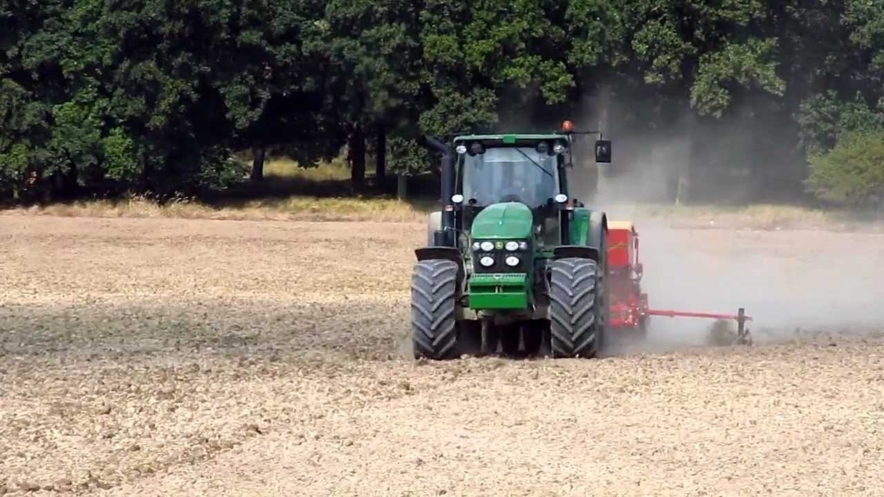 Siew pszenicy 2011 - John Deere 7830 & Vaderstad Rapid 300S