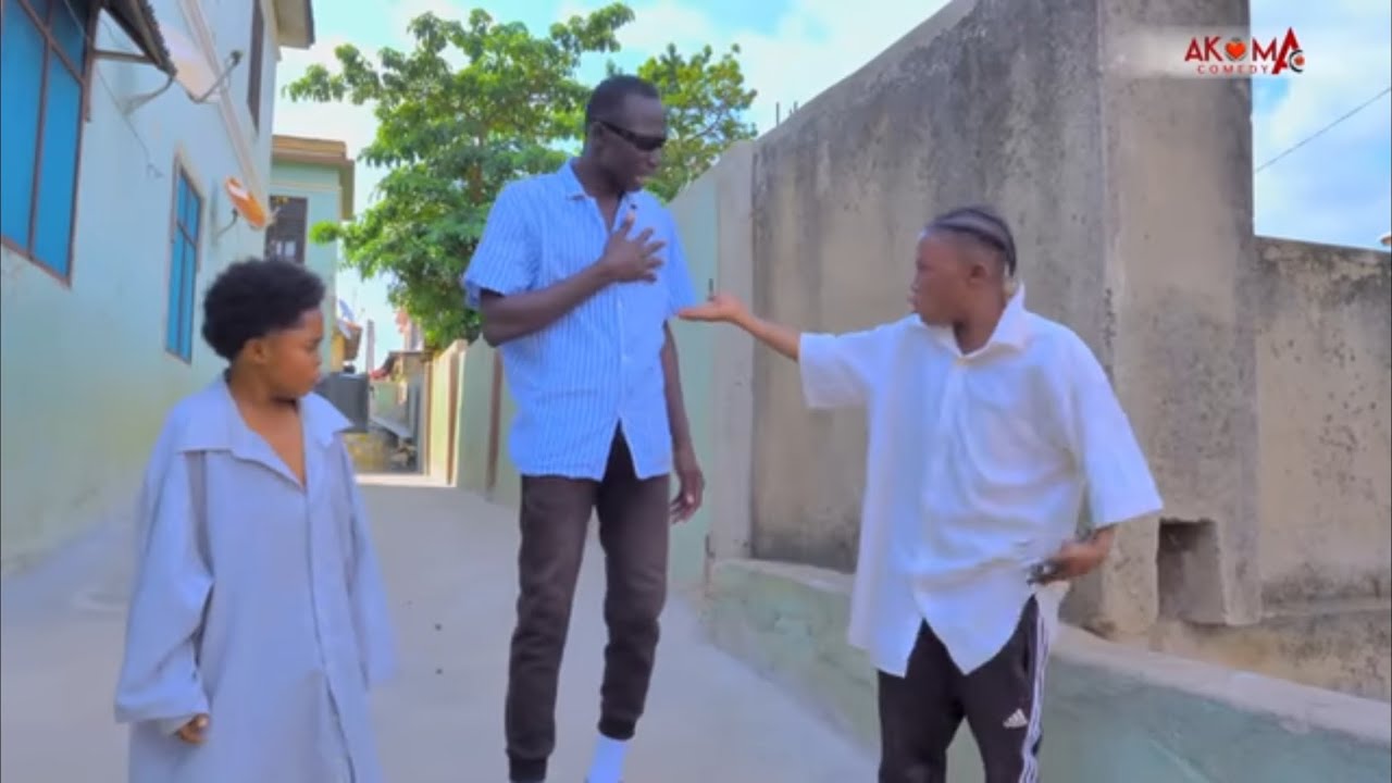 ABOSKE & COMPANY USE ADWEN KESIE BEAT GRUMA  )de ahy3 n'ani 😂 😂