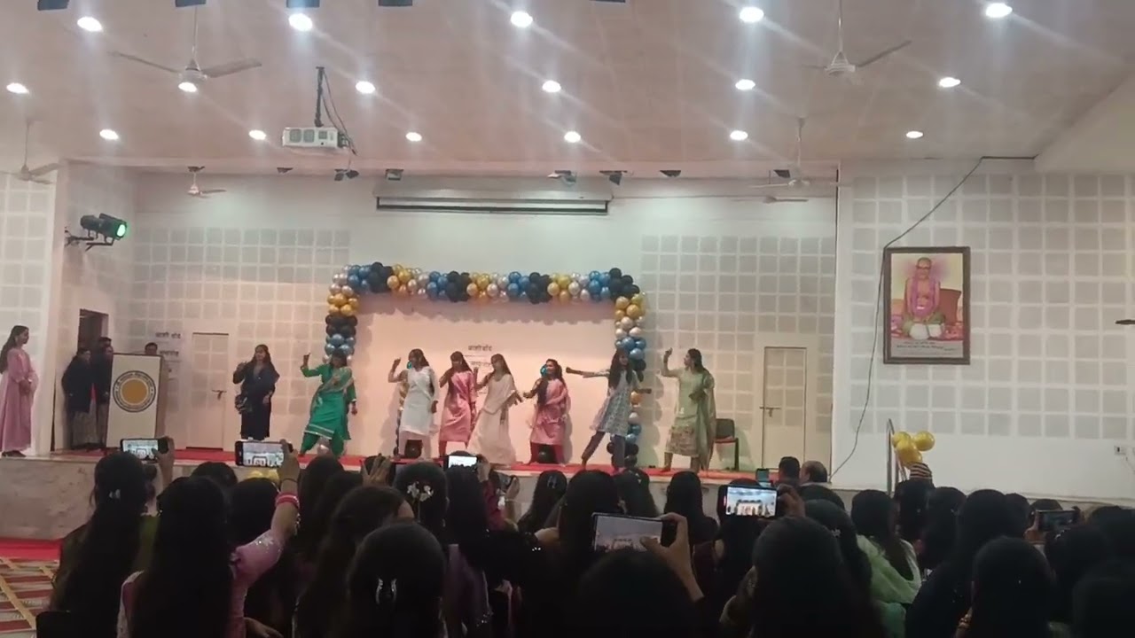 Last day of school and farewell I miss to all friends #schoollife #emotional #enjoy 