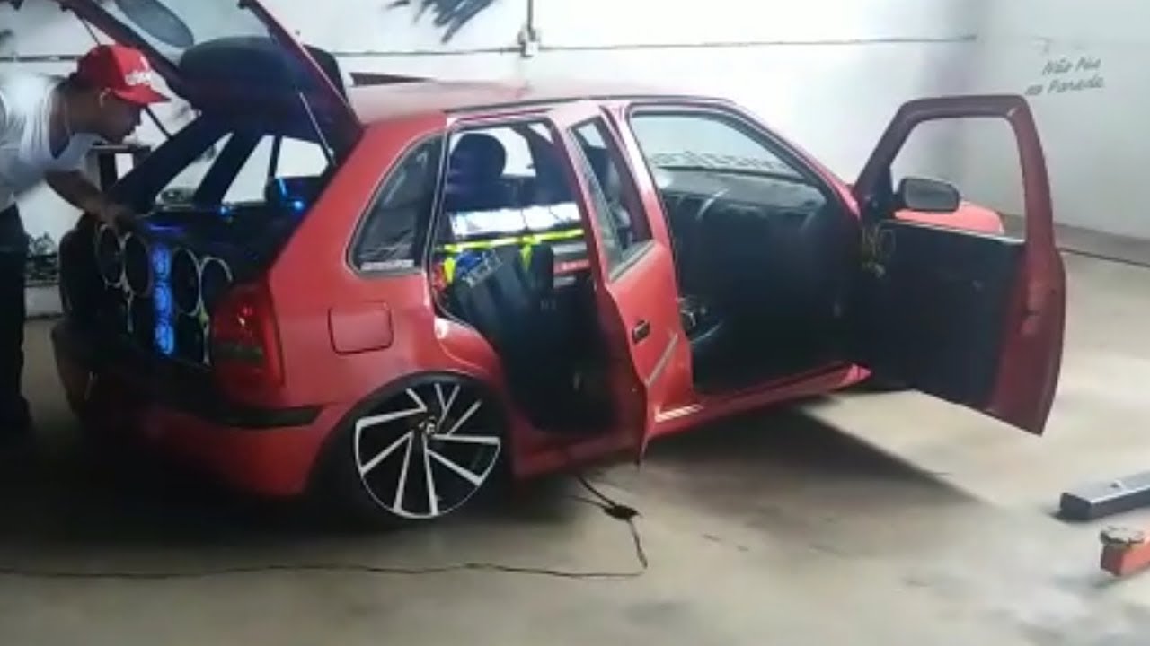 GOL COM 12 SUBWOOFER PIONEER TOCANDO MUITO FORTE = ILOVEBASSBR
