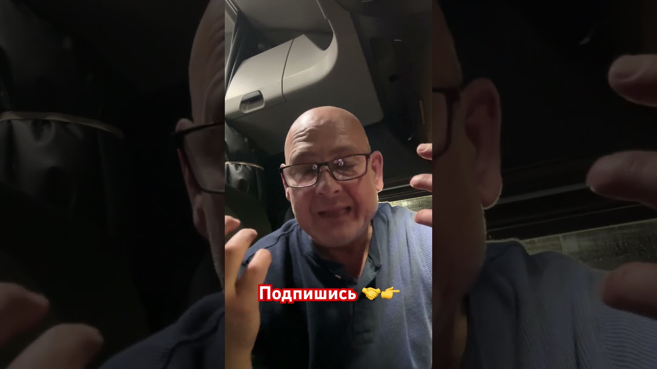 Украина всех пушистее,украинские эксперты/блогеры/политологи самые патриотичные патриоты!!