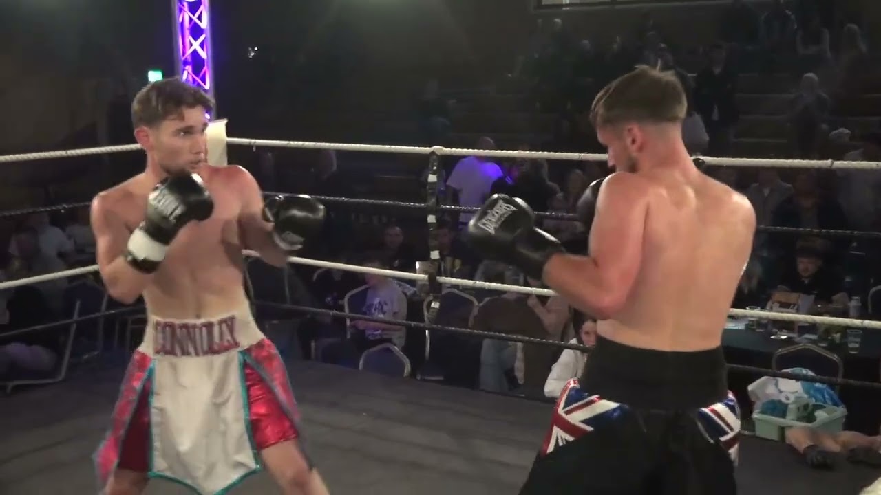 Valhalla Combat Bout 20 Джордан Диббл против Алфи Коннолли
