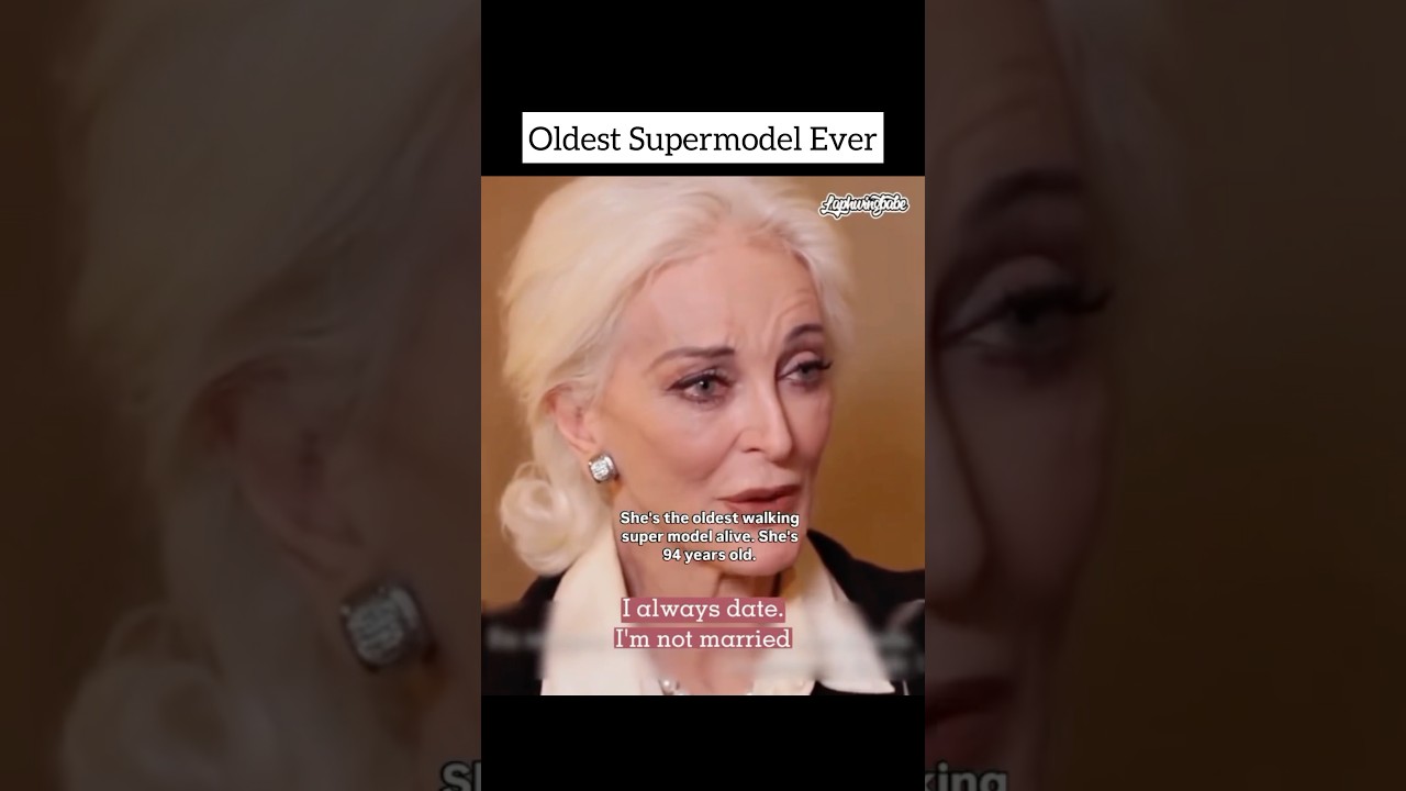 La supermodella pi&ugrave; anziana porta con s&eacute; un AVVISO ⚠️