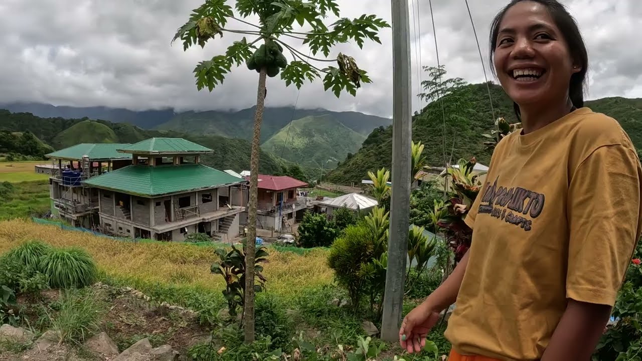 Met the coolest Filipina girl while exploring Buscalan village! 🇵🇭