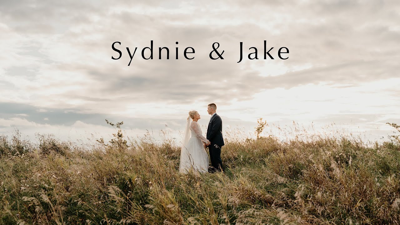 GOD HAS SENT DOWN AN ANGEL TO SAVE THIS POOR SOUL | EMOTIONAL CHRIST-CENTERED MODERN WEDDING