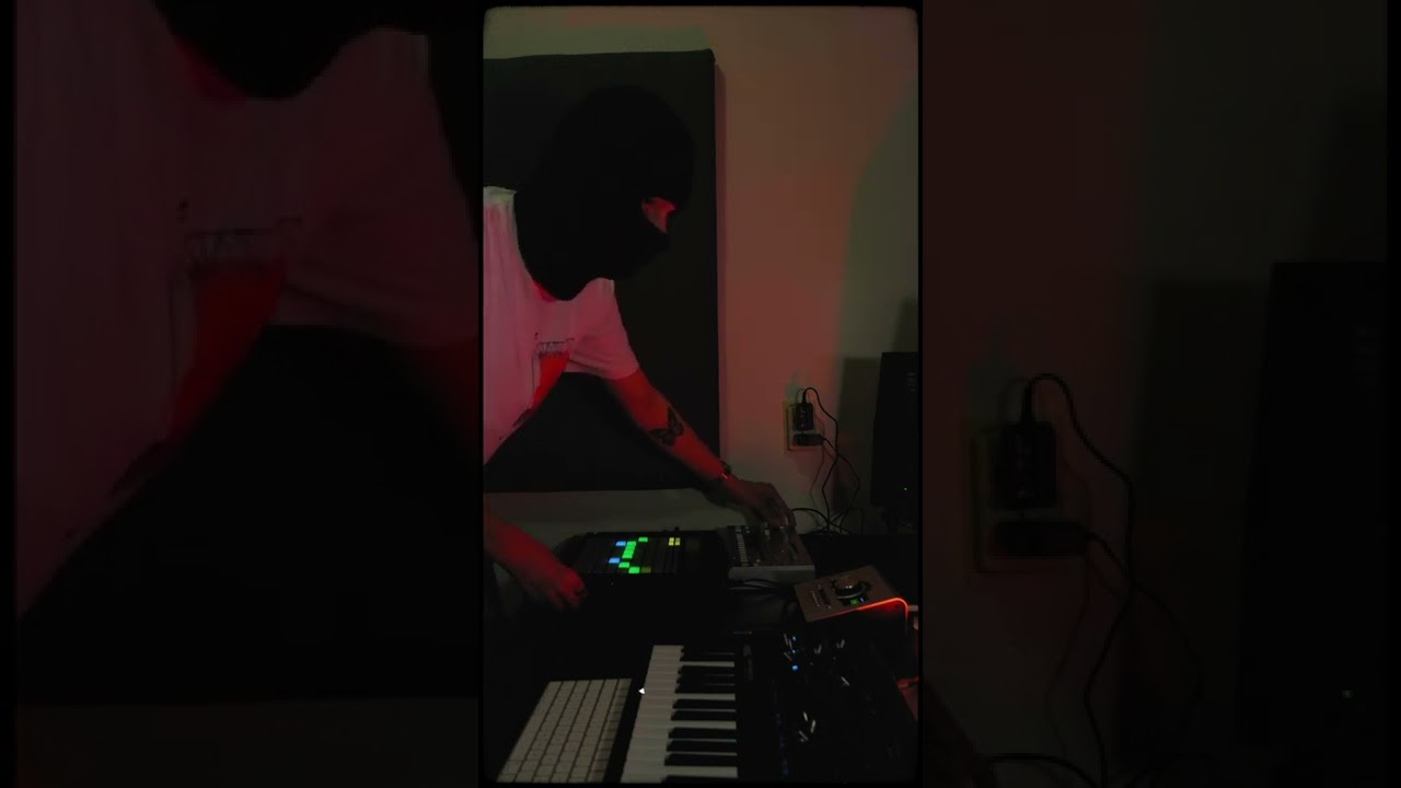 Gweld - Sturmhaube (Hard Techno Jam; Ableton Push, Behringer TD-3 & Korg Minilogue XD)