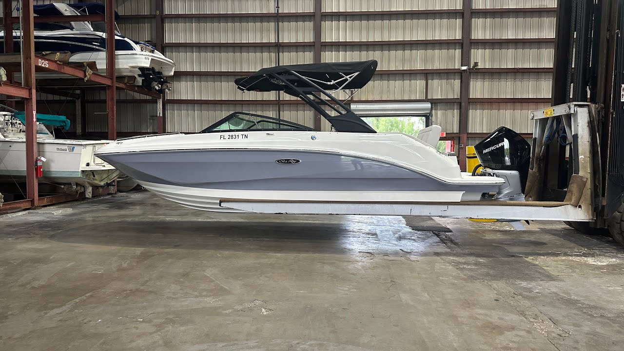 25 SDX 2023 Sea Ray