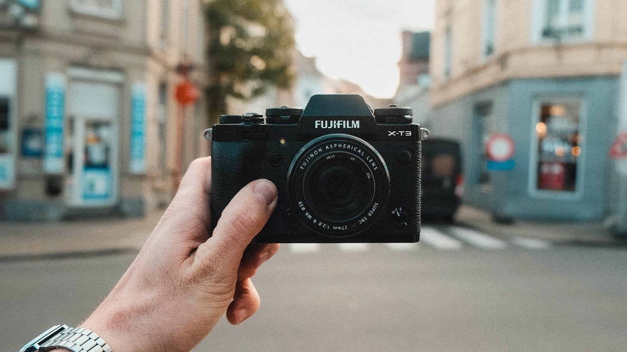 Fujifilm XT-3 POV Street Photography - Autumn Sun