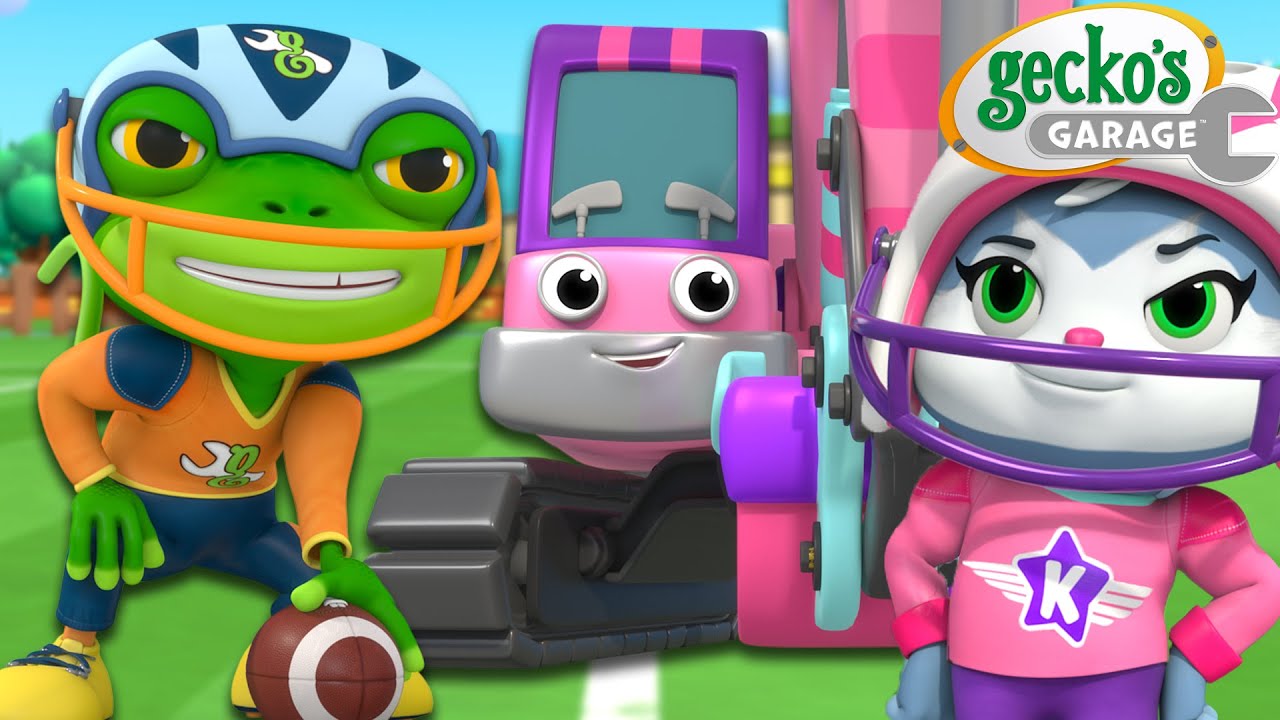 Teamwork Touchdown! Gecko and Kat's Big Game Night 🏈 | Gecko's Adventures