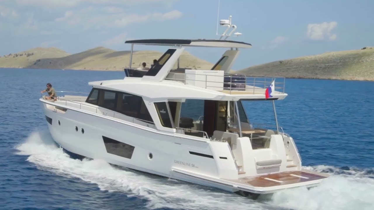 Greenline 58 Fly Boat Review