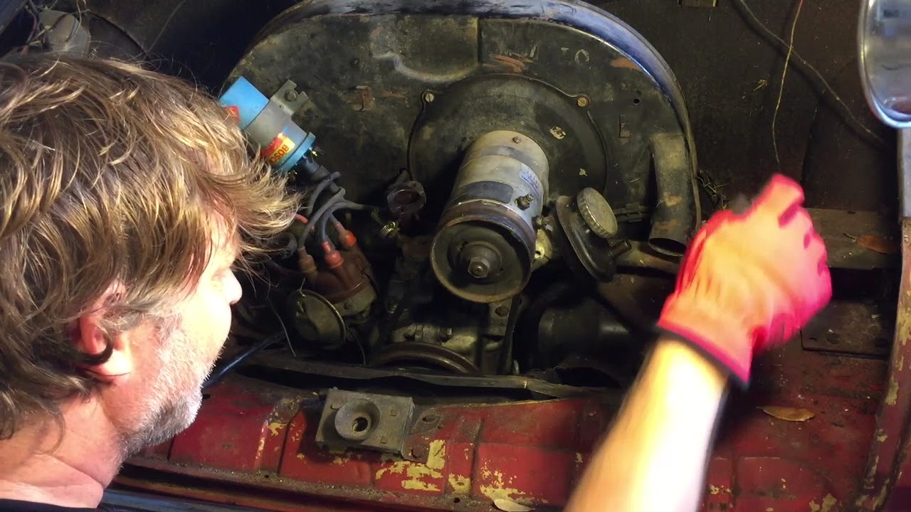 1967 Volkswagen Karmann Ghia - 1500cc Engine Removal