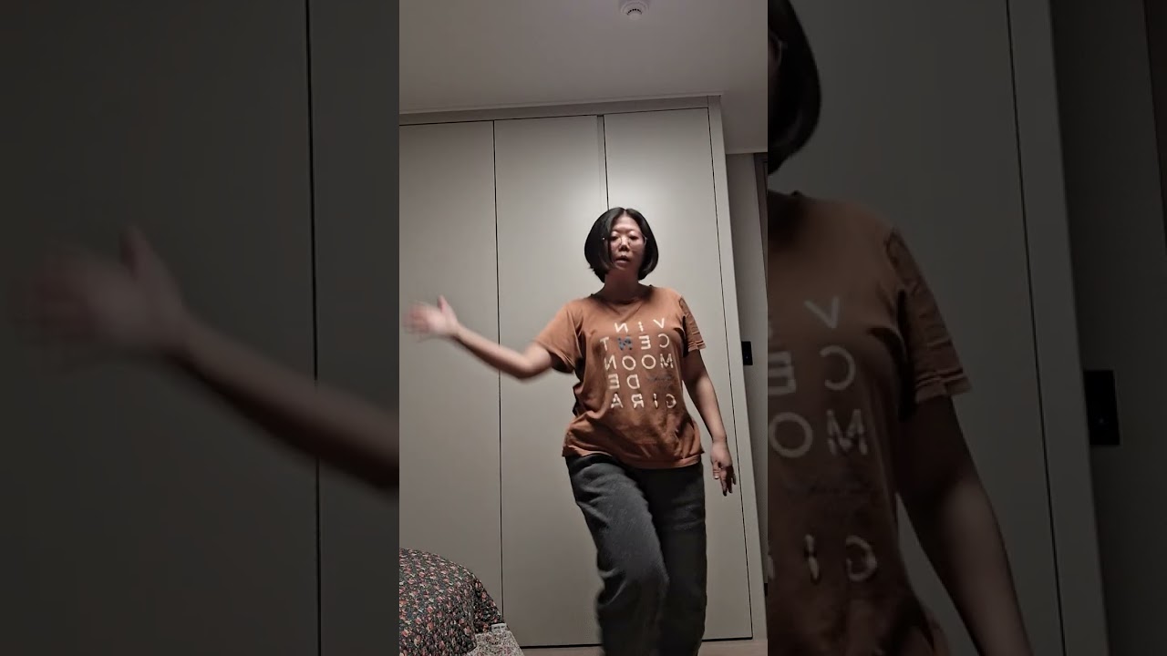 Kpop음악에맞춰 자유롭게 춘 My Dance