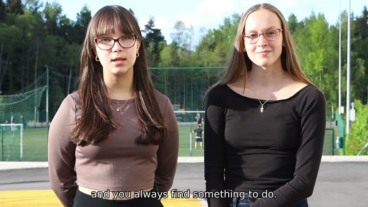 Jakis Youth Centre (English subs)